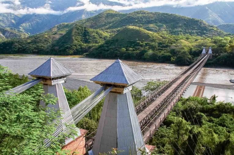 Pont d'occident à Santa fe d'Antioquia autour de Medellin