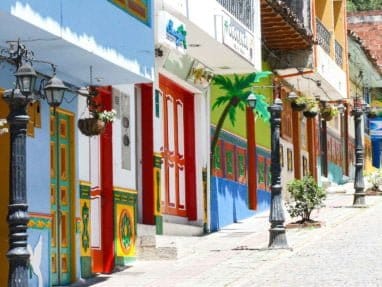 Guatape, une visite à faire autour de Medellin
