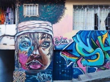 graffiti tour à la comuna 13 medellin