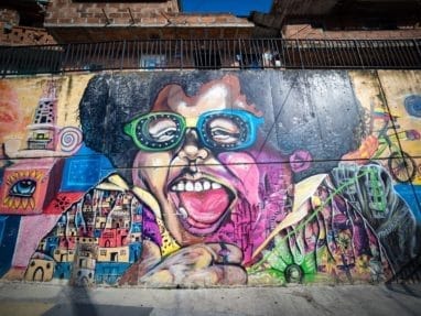 graffiti tour à la comuna 13 medellin