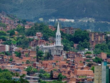 moravia visiter medellin hors des sentiers battus voyage colombia
