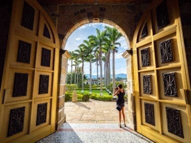 Eglise de Guadalupe, joli village du Santander en Colombie