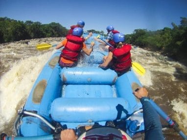 Rafting à San Gil dans le rio Suarez en Colombie