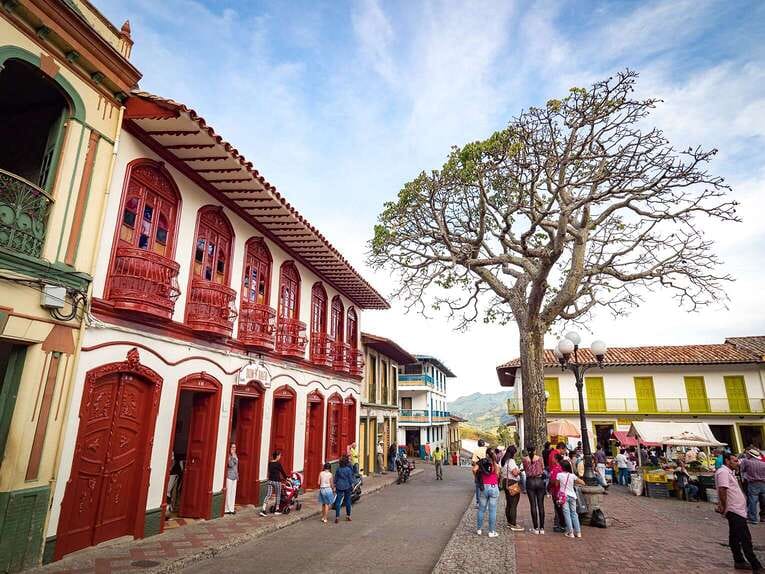 Contact guide francophone pour visiter les villages d'Antioquia autour de Medellin