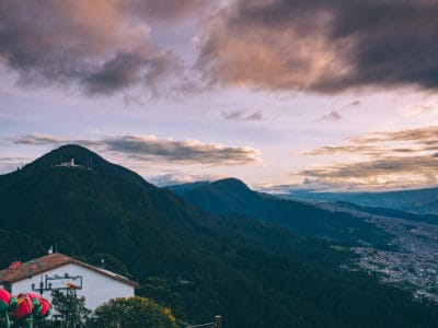 Monserrate, coucher de soleil sur Bogota